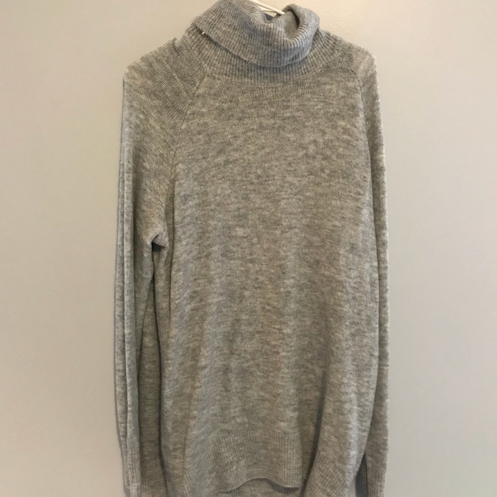 Long grey sweater